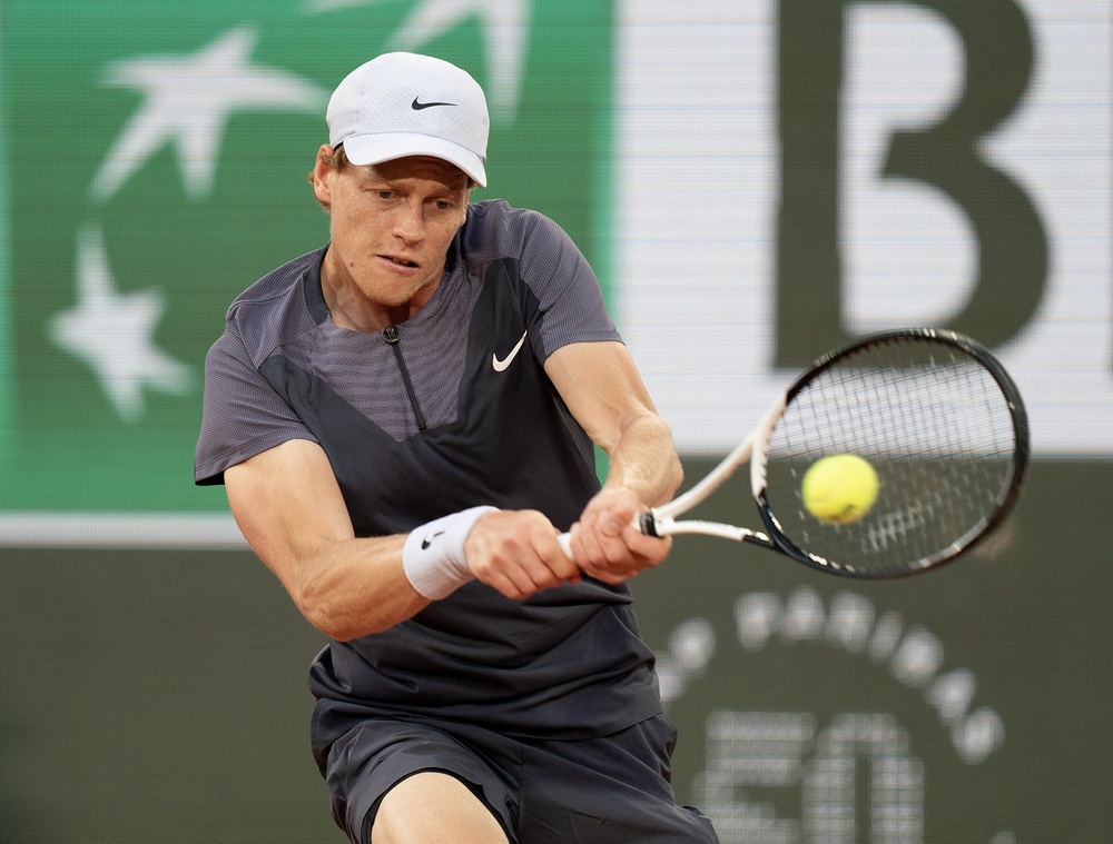 Jannik Sinner vs Lorenzo Sonego Prediction – Tennis Picks 06-22-2023